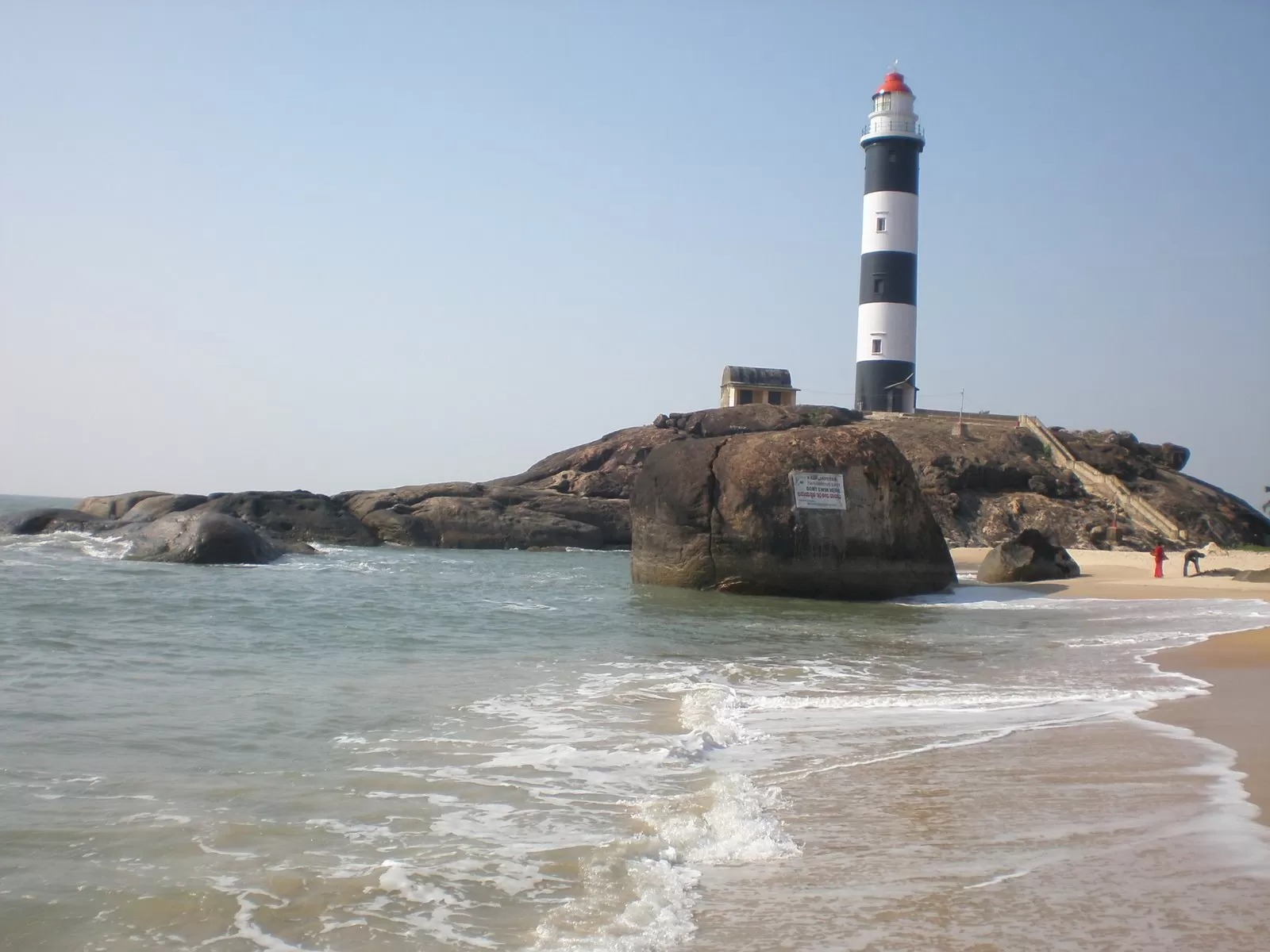Day 01: Hyderabad – Mangaluru (Mangalore)
